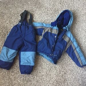 Oshkosh Snowsuit 4T